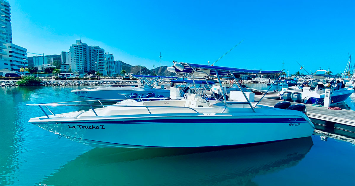 la trucha boat in santa marta